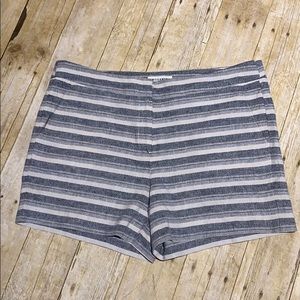 Artisan NY Striped Shorts 3 1/2" insIam (size 12)